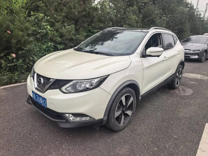 Nissan Qashqai 2017 2.0L CVT Luxury Edition (National V Emission Standard)