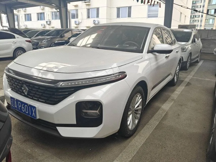 New Baojun 2020 RC-5 1.5T Zhiyao Luxury Edition, Manual Transmission