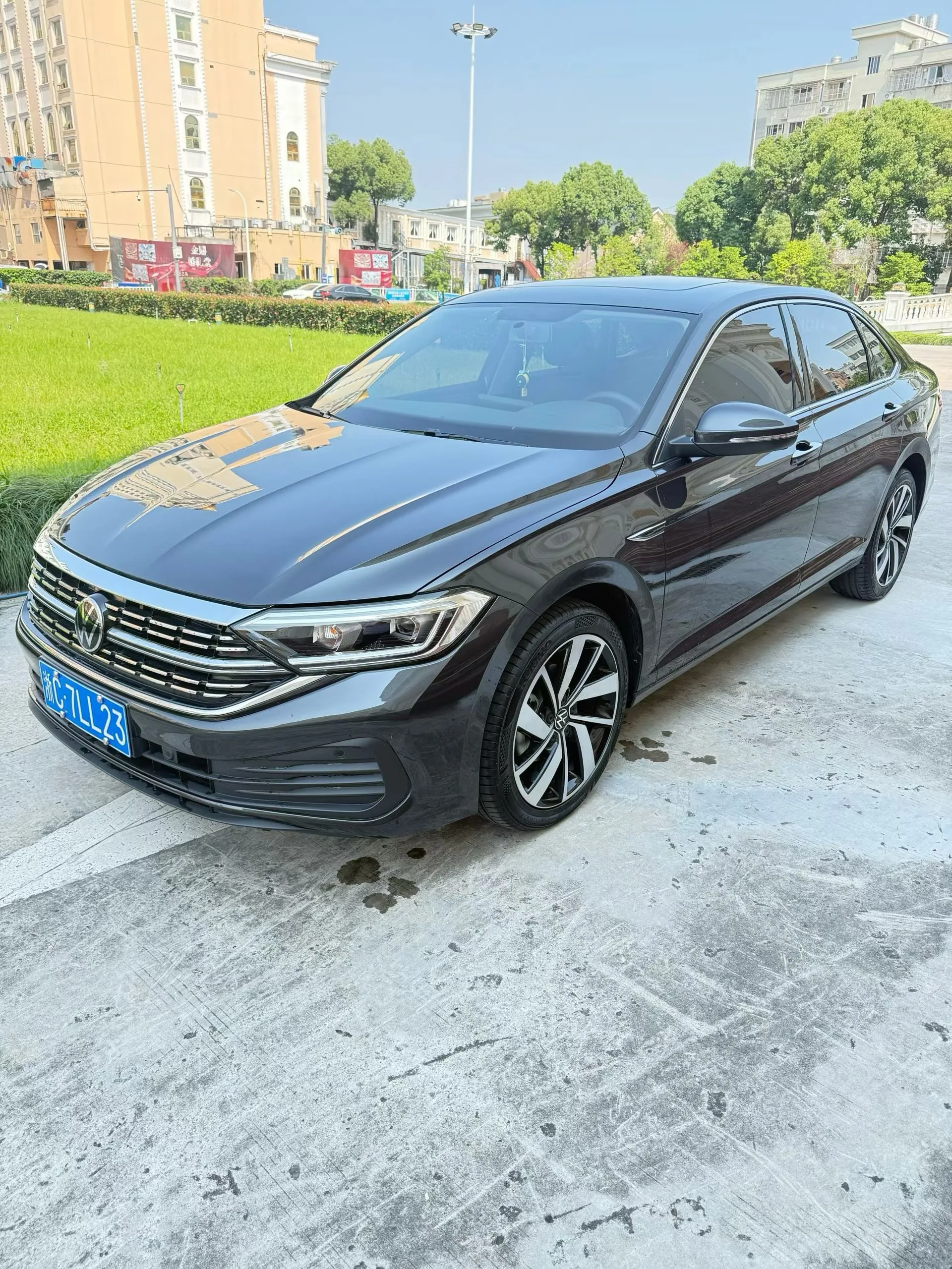 Volkswagen 2025 Sagitar 1.5TSI 300TSI Beyond Edition Automatic