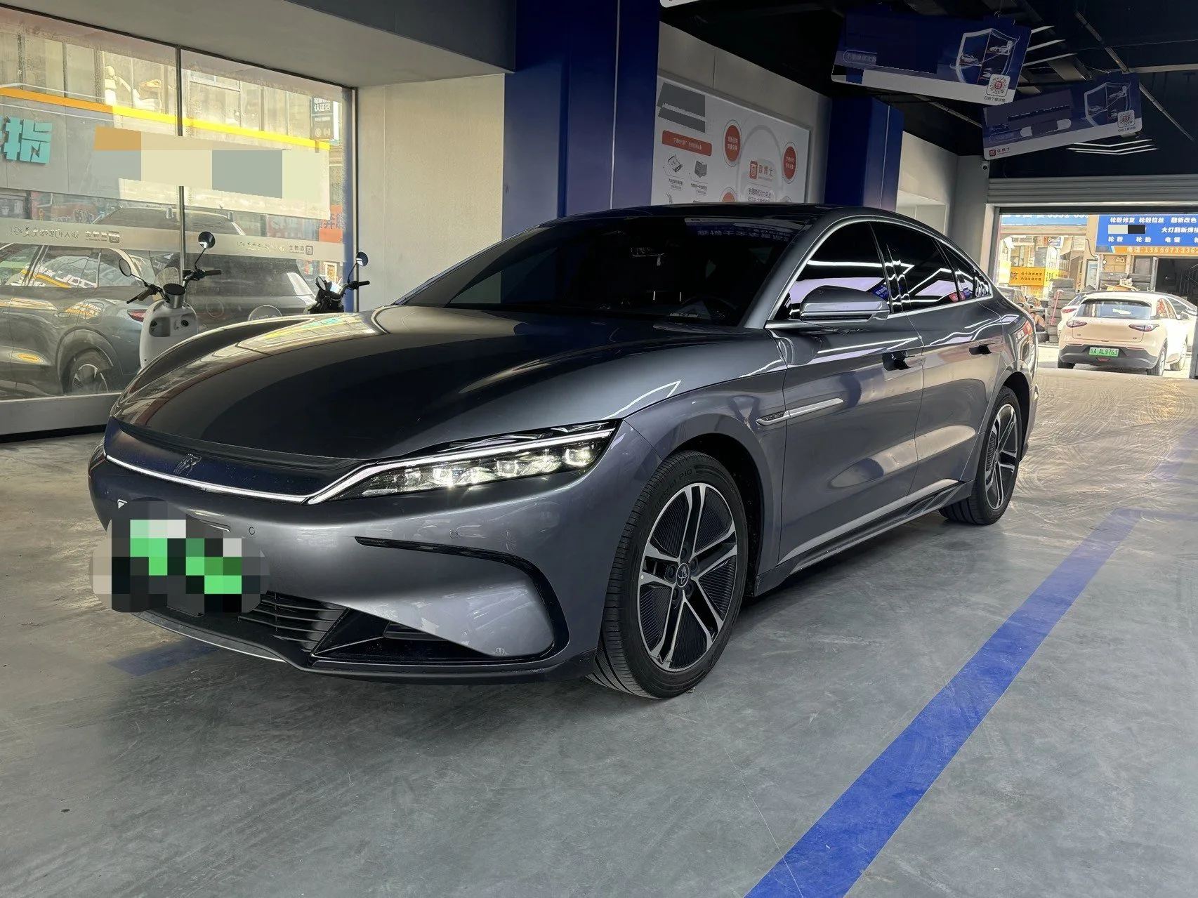 BYD 2023 Han EV 605KM Champion Edition Front-Wheel Drive Premium Automatic