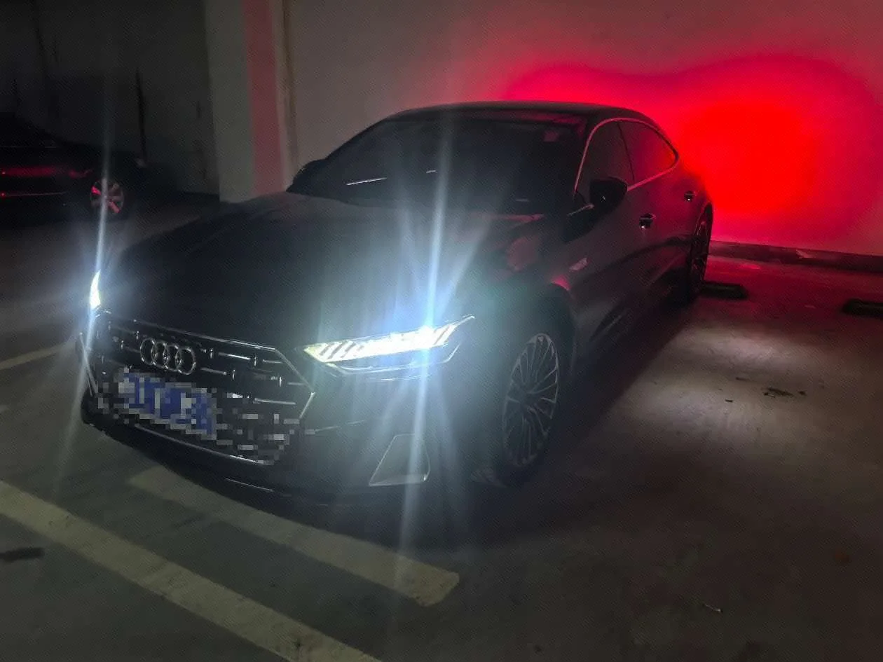 2024 Audi A7L 2.0 TFSI 45 TFSI Quattro S-line Black Knight Edition, Automatic Transmission