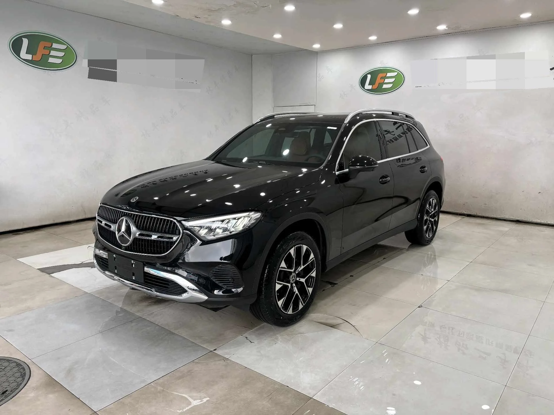 Mercedes-Benz 2026 GLC 260 L 4MATIC 48V 2.0T Classic Edition 5-seater Automatic