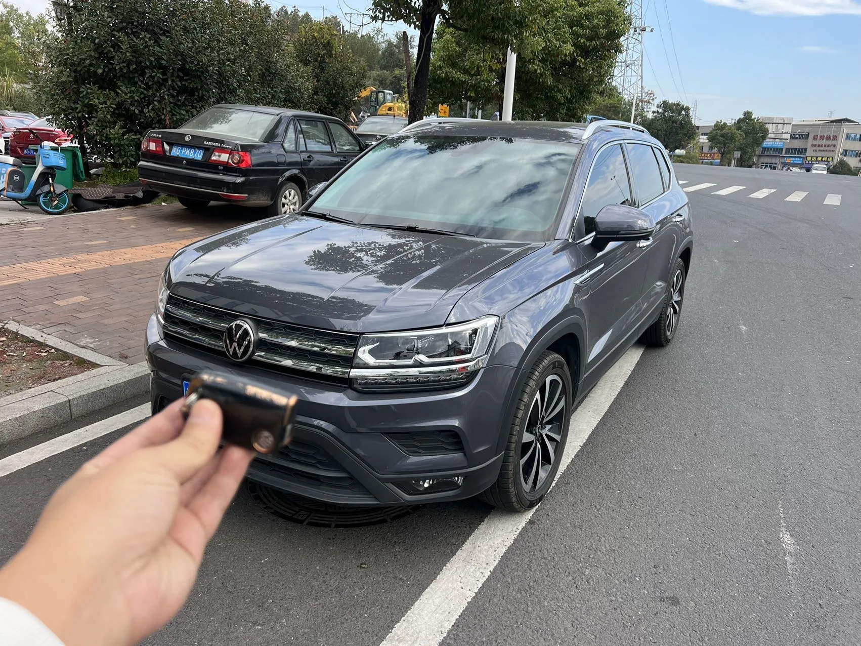 Tharu 2021 280TSI 2WD Luxury Edition PLUS