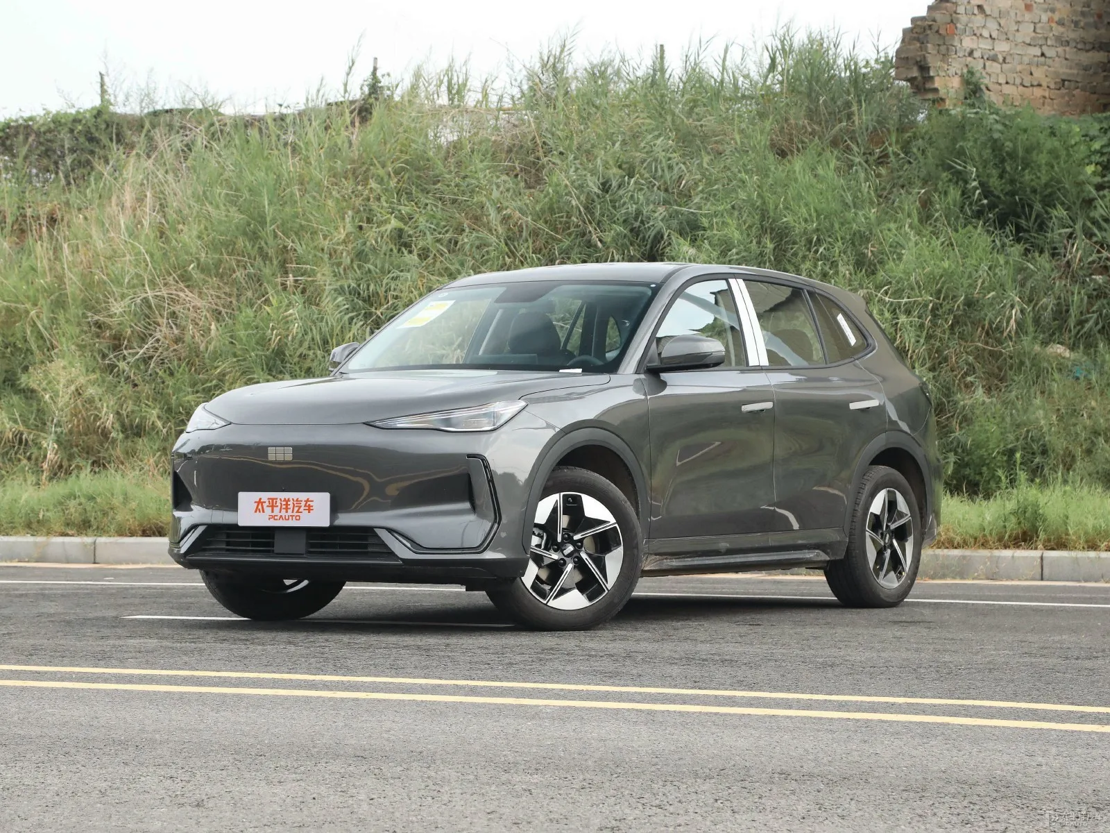 Geely Galaxy E5 2026 530KM Start Edition — Modified new car for export from China (listing thumbnail)