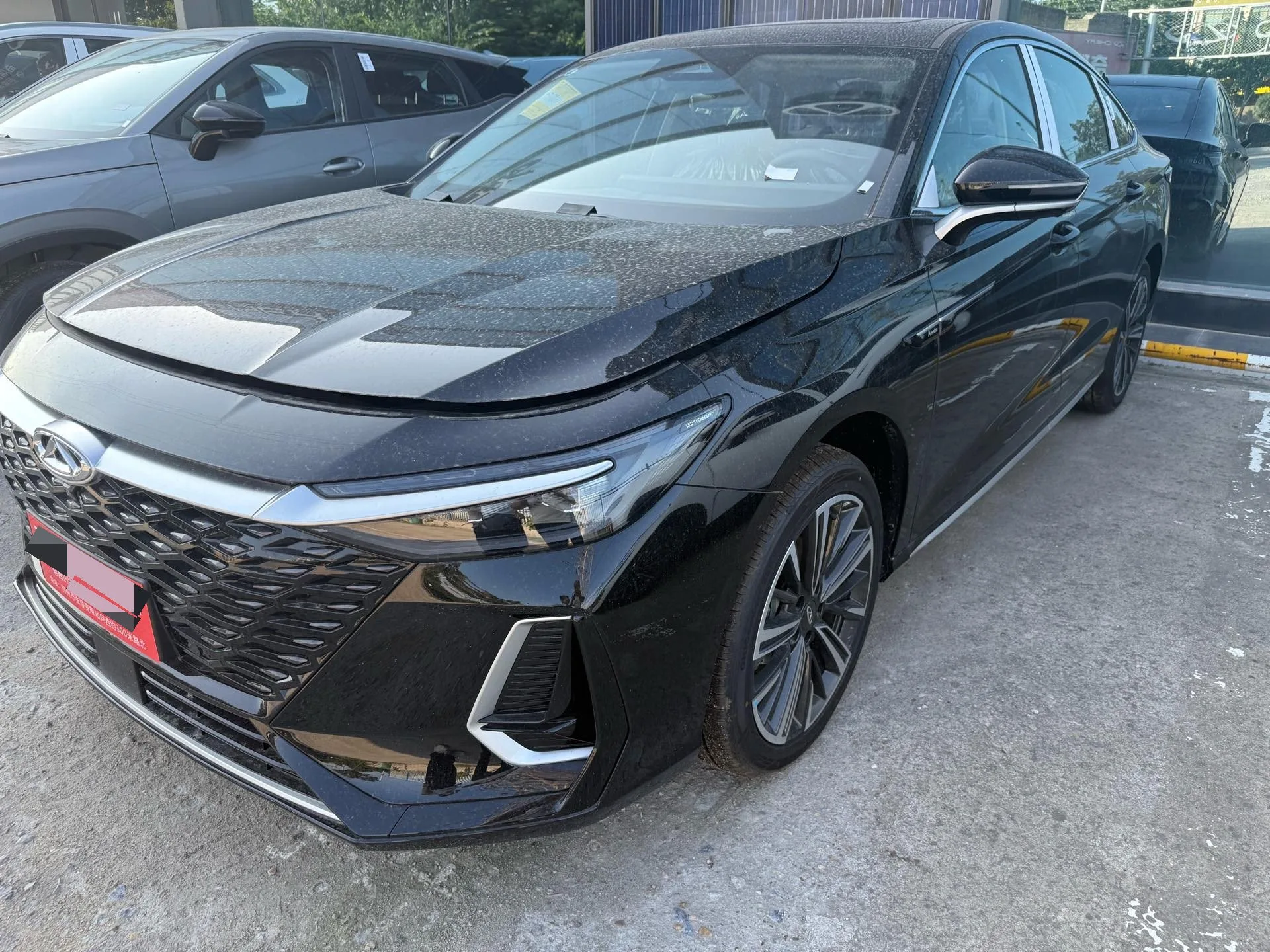 Chery 2025 Arrizo 8 1.6T Rui Automatic