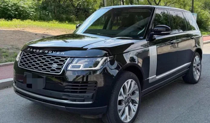 Range Rover 2022 3.0 L6 400PS Legendary Extended Classic Edition