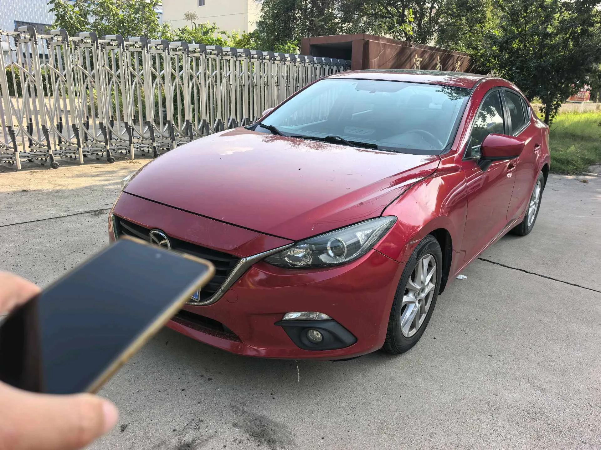 Mazda3 Axela 2016 Sedan 1.5L Automatic Luxury