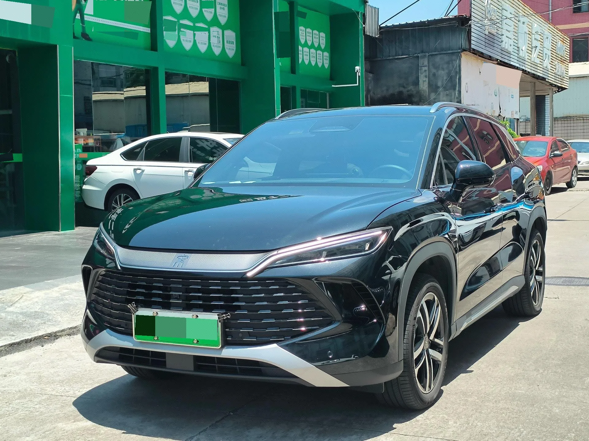 BYD 2025 Song L DM-i 1.5 CVT Intelligent Driving Edition 112 km Leading Trim Automatic Transmission