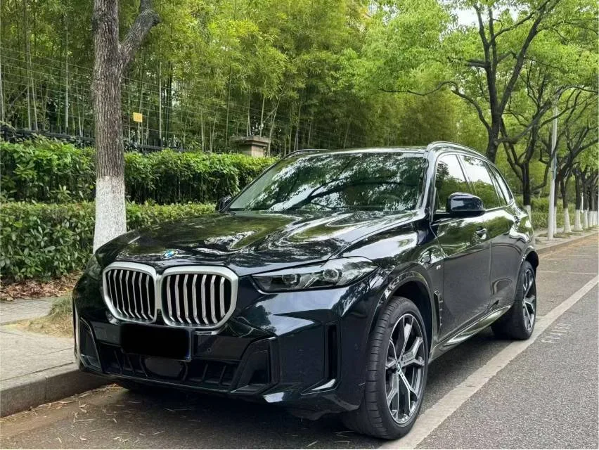 2023 BMW X5 xDrive30Li 48V 2.0T Luxury M Sport Package Automatic
