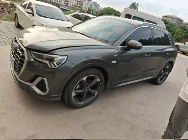 2022 Audi Q3 35 TFSI Style & Elegance