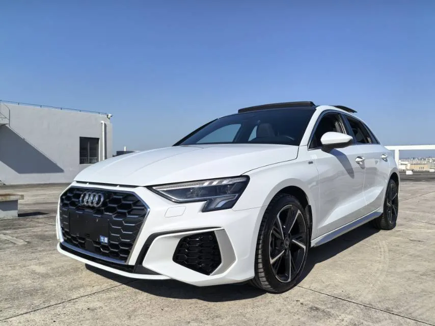 Audi A3 2022 Sportback 35 TFSI Fashionable Elegant Model