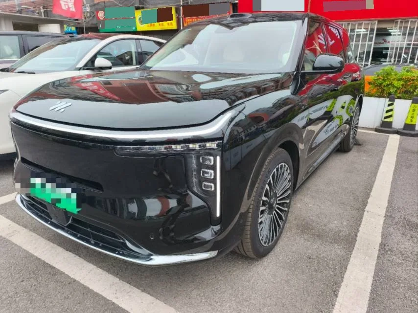 IM Motors 2026 Model Year IM LS8 52 Max+ Technology Flagship 5-Seater Automatic Transmission