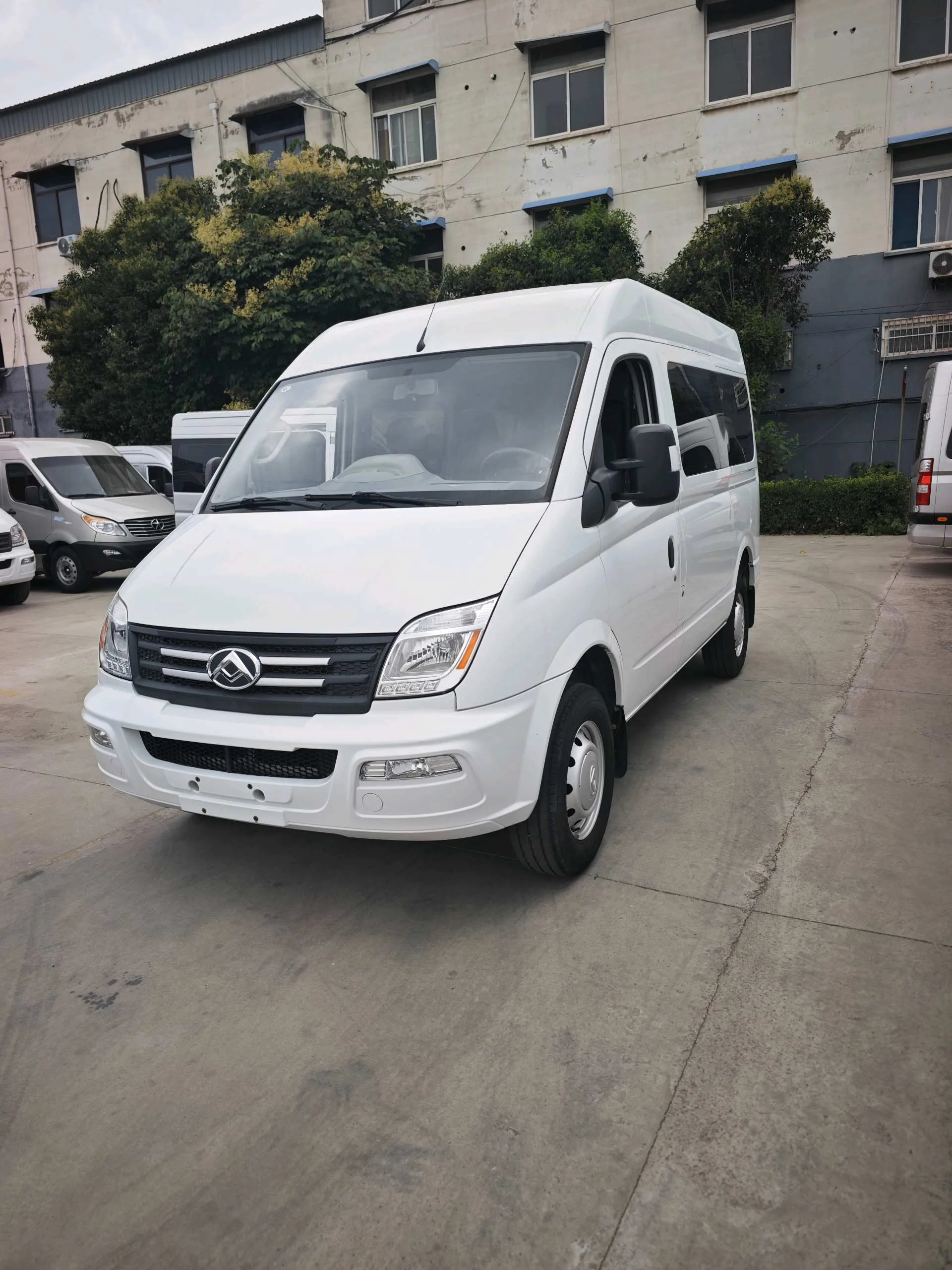 Changjiang 2021 V80 2.0T Classic Aoyuntong Short Wheelbase, Mid-Roof, 5/6/7/8/9-Seater, Manual Transmission