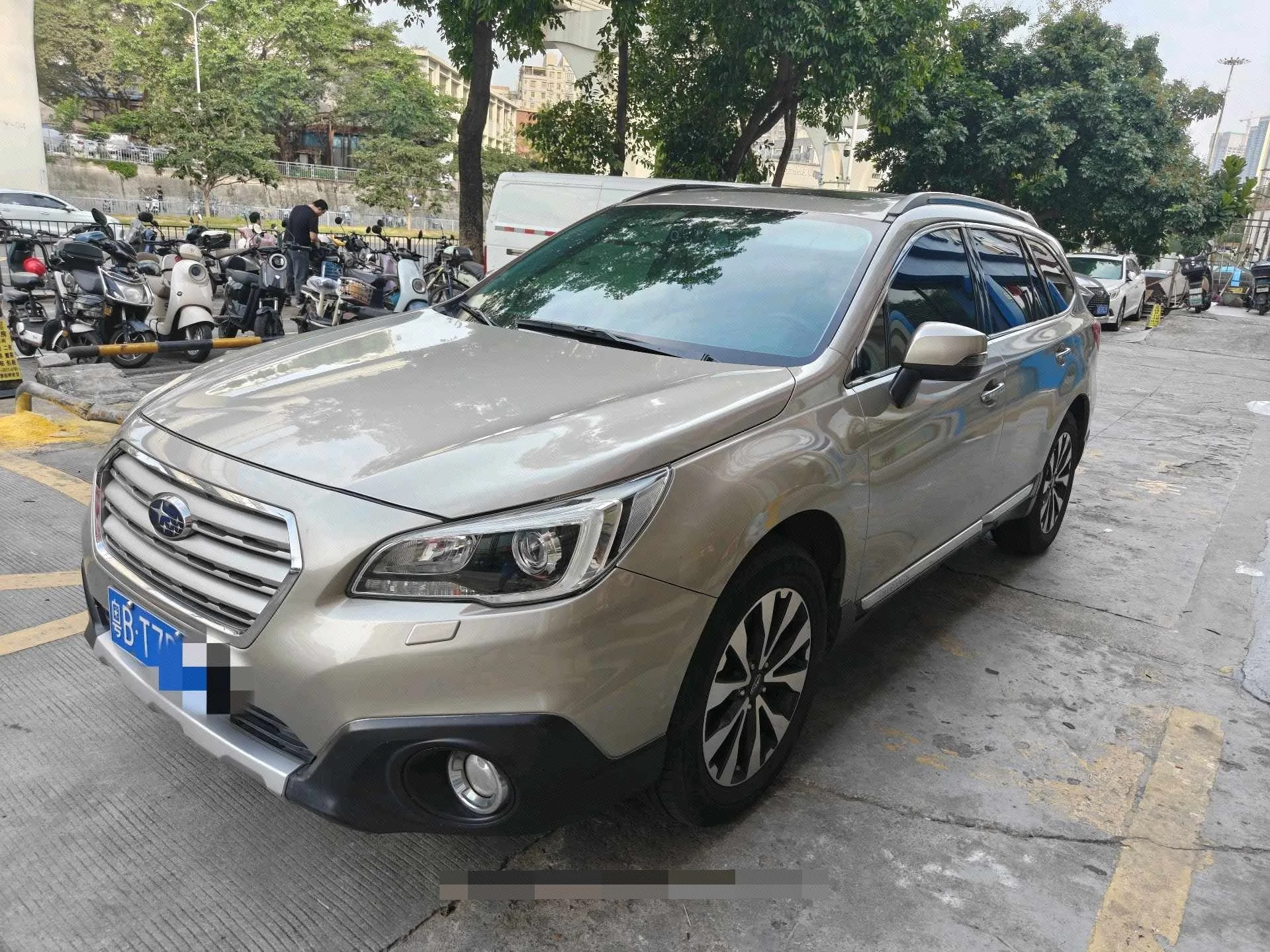 2015 Subaru Outback 2.5i Sport Navigation Edition
