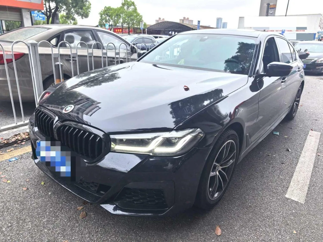 BMW 5 Series 2022 Facelift II 525Li M Sport Package