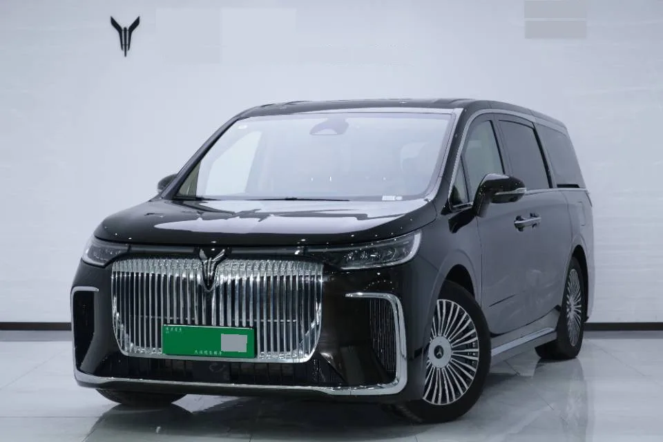Voyah 2025 Dreamer PHEV 1.5T AWD Flagship Kunpeng Edition Automatic