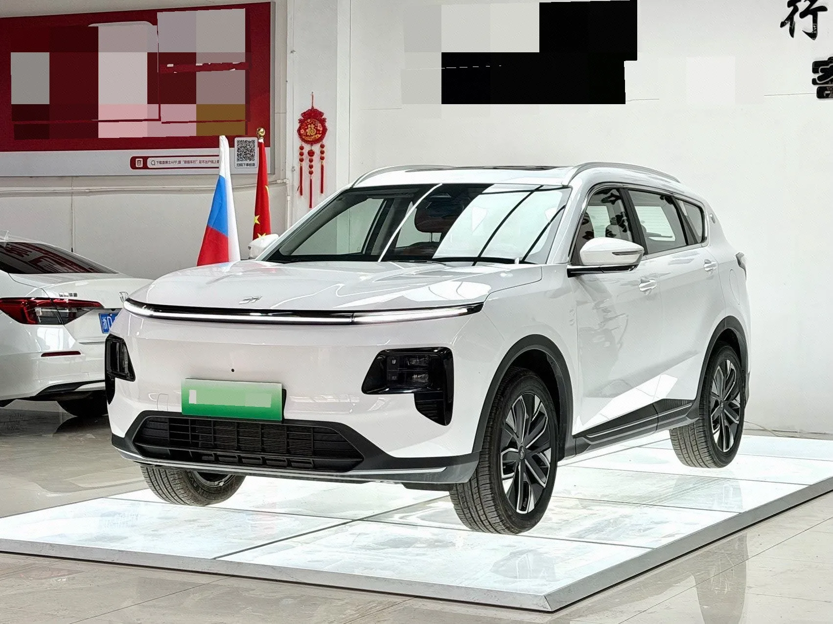 Джетур 2024 Гора & Море Л7 1,5Т 120 км МАКС+ 7-местный Автоматический