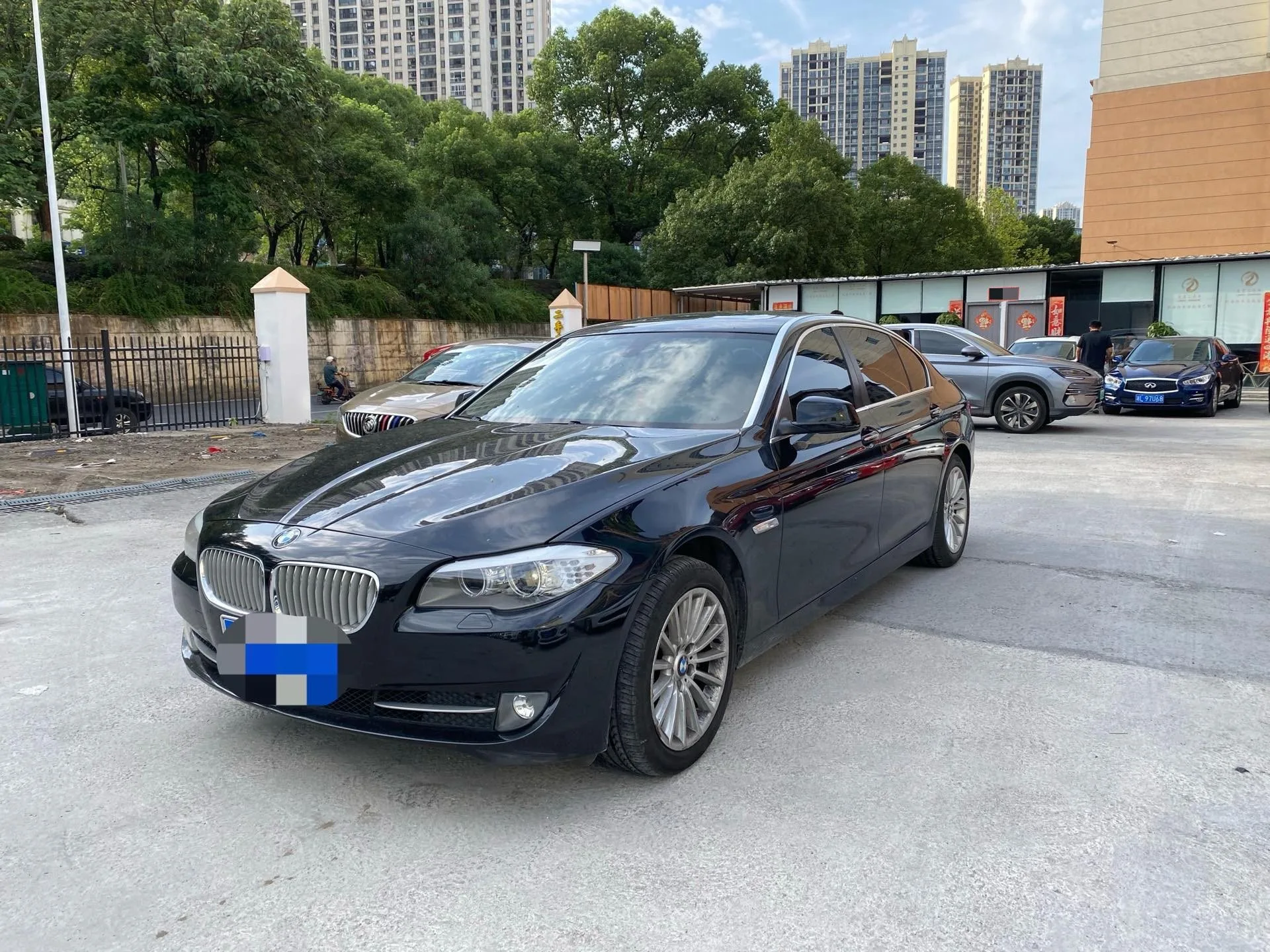 2013 BMW 5 Series 535Li Luxury