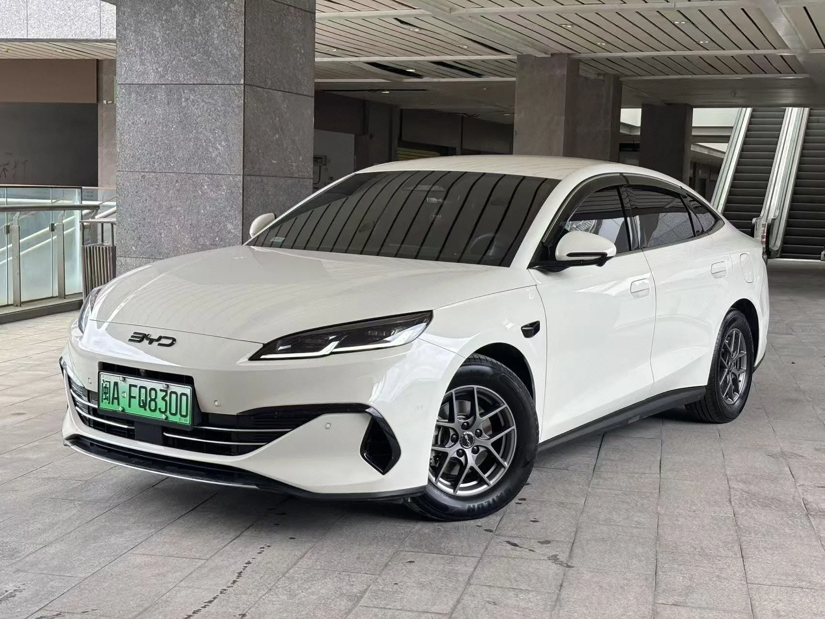 BYD 2025 Seal 06 DM-i 1.5 CVT Intelligent Driving Edition 80KM Luxury Automatic