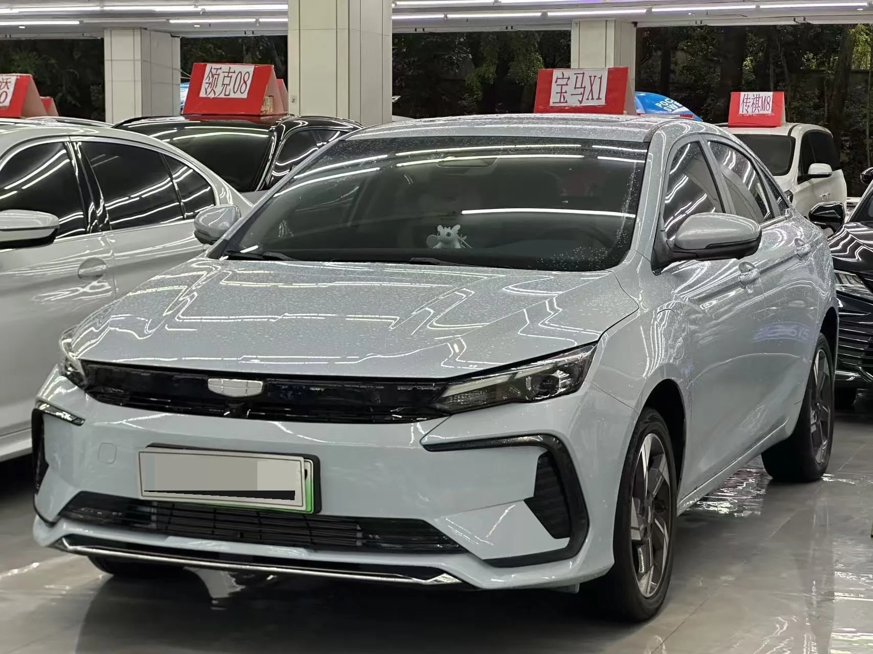 Geely Emgrand L HiP 2024 Dragon Edition 1.5TD-DHT Pro 100KM Excellent Model