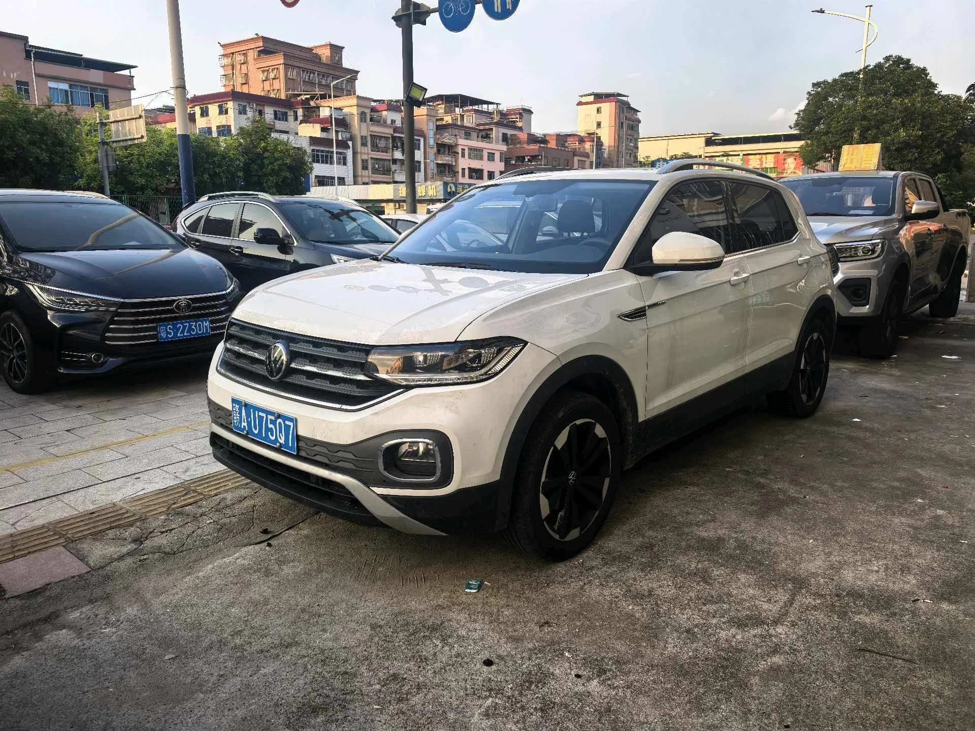 Volkswagen 2023 T-Cross 1.2TSI 200TSI Smart Connect Edition Automatic