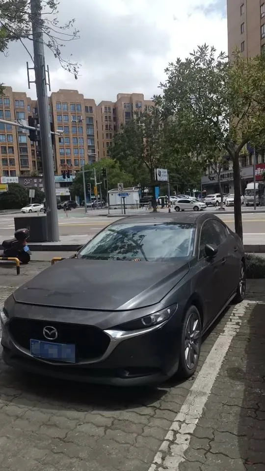 Mazda3 Axela 2023 2.0L Automatic Premium Edition