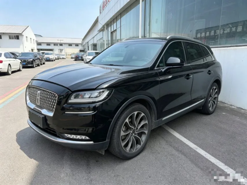 Navigator 2021 2.0T AWD Premium Edition