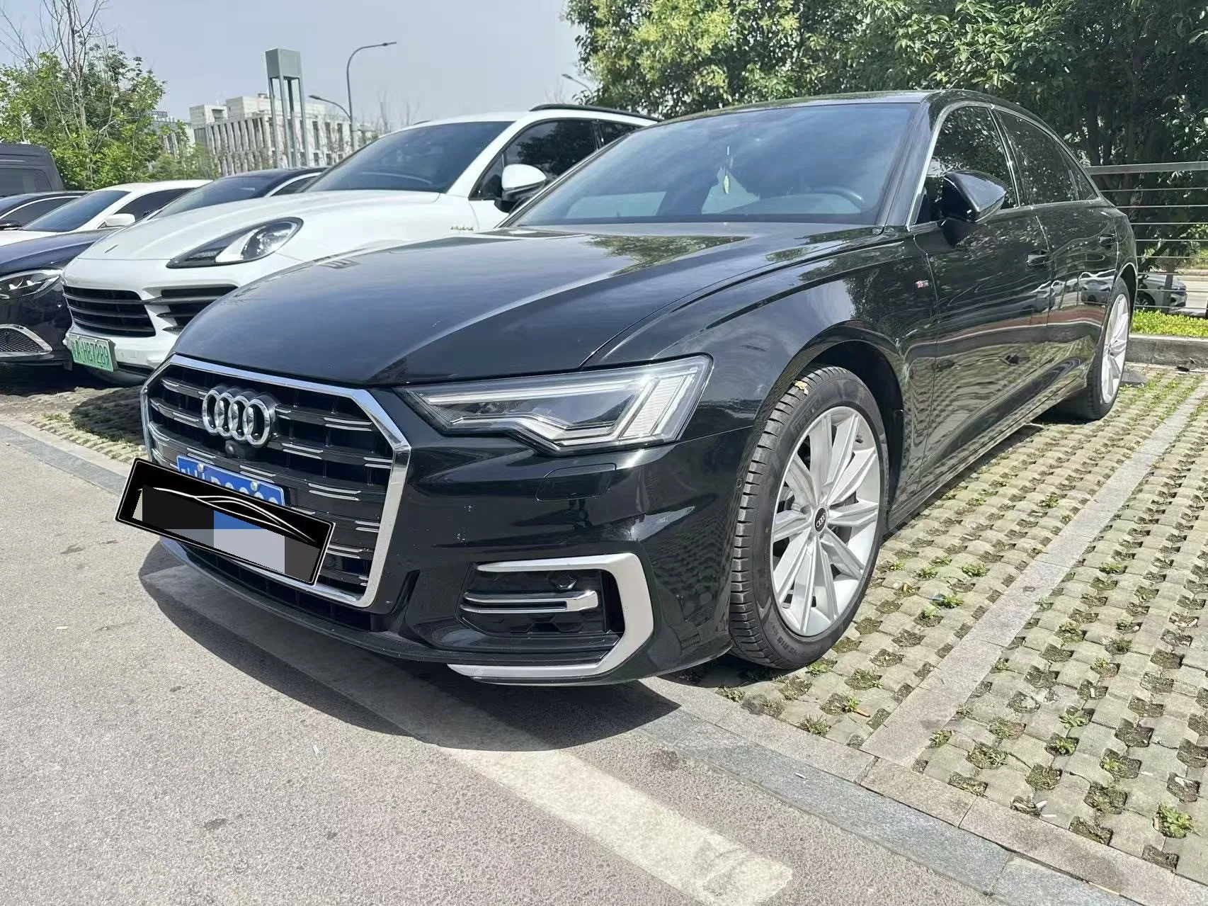 Audi 2023 A6L 2.0TFSI 45TFSI Premium Dynamic (Facelift) Automatic