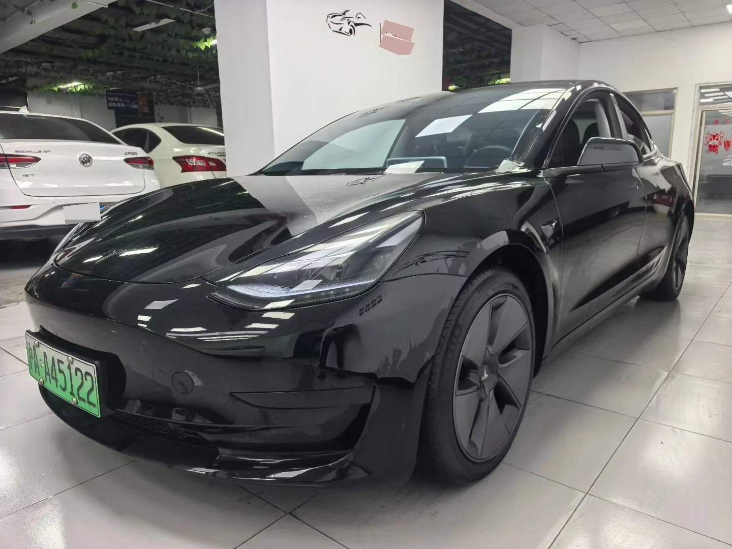 Model 3 2022 Rear-Wheel Drive
