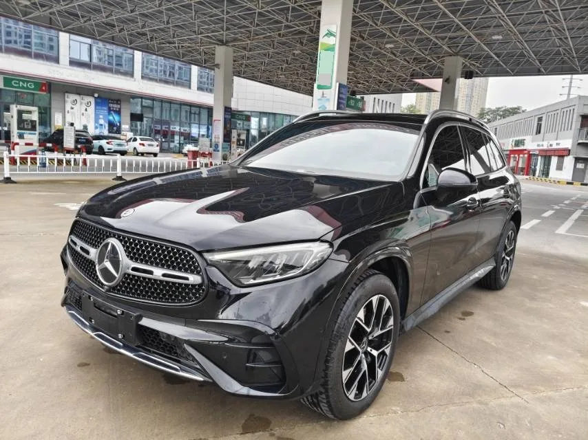 Mercedes-Benz 2023 GLC 260 L 4MATIC 48V 2.0T Luxury 5-Seater (Facelift) Automatic Transmission