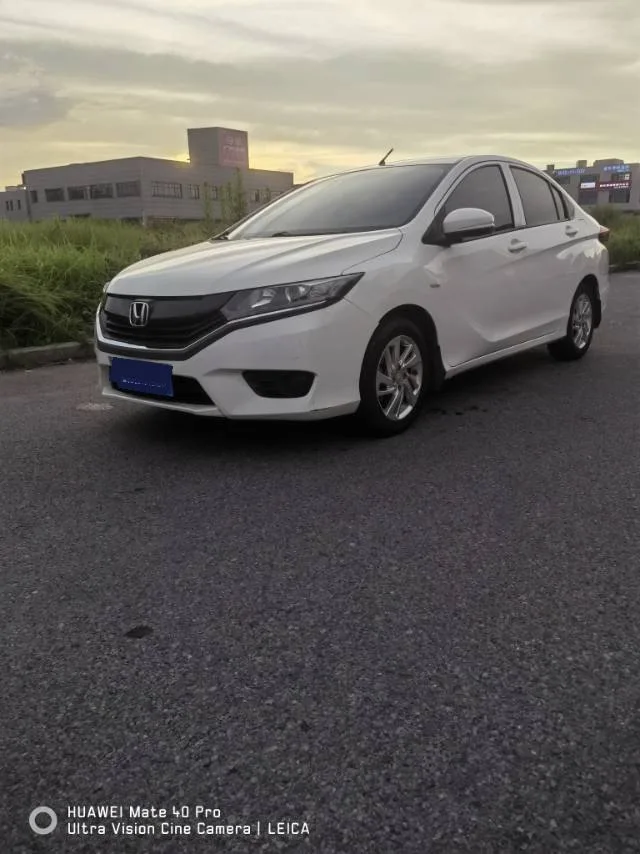 2016 Читать Грайц 1,5 l вариатор Классический Версия
