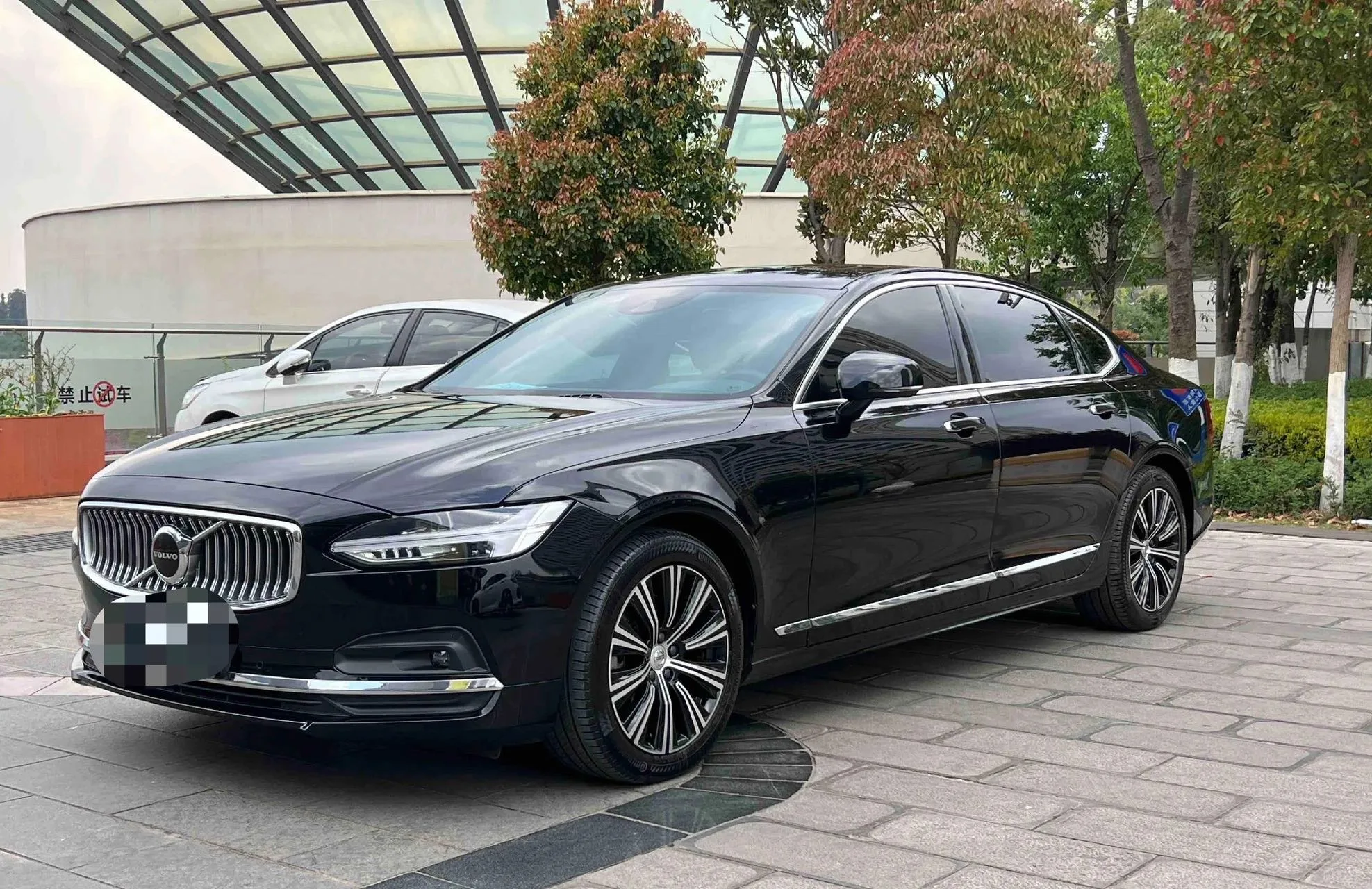 2021 Volvo S90 B5 Smart Luxury Edition