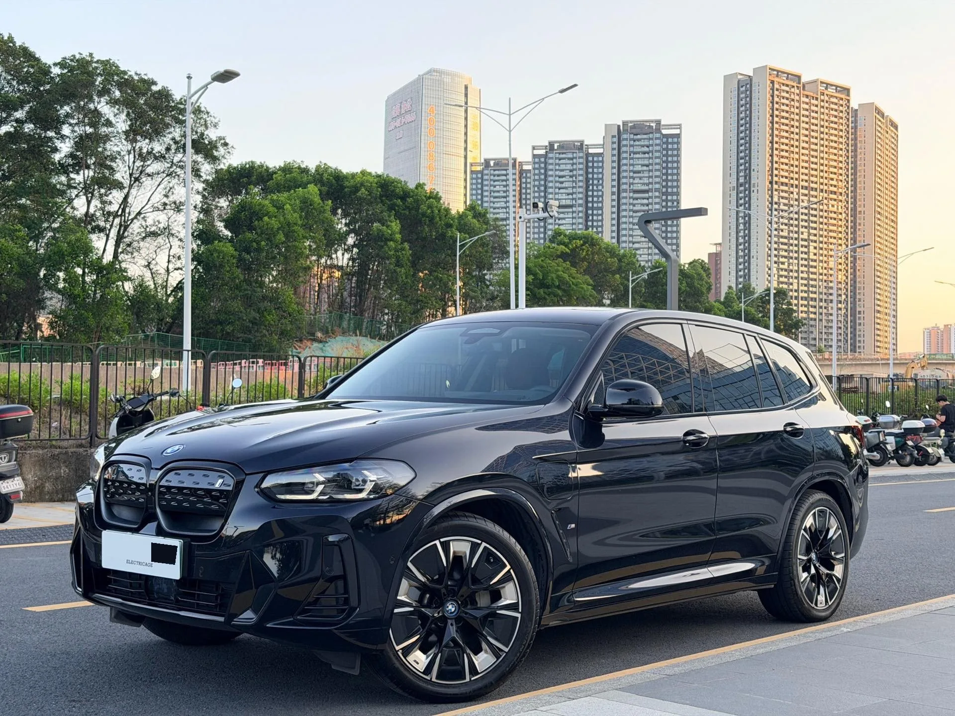 BMW iX3 (Imported) 2024 iX3 Leader Edition Automatic