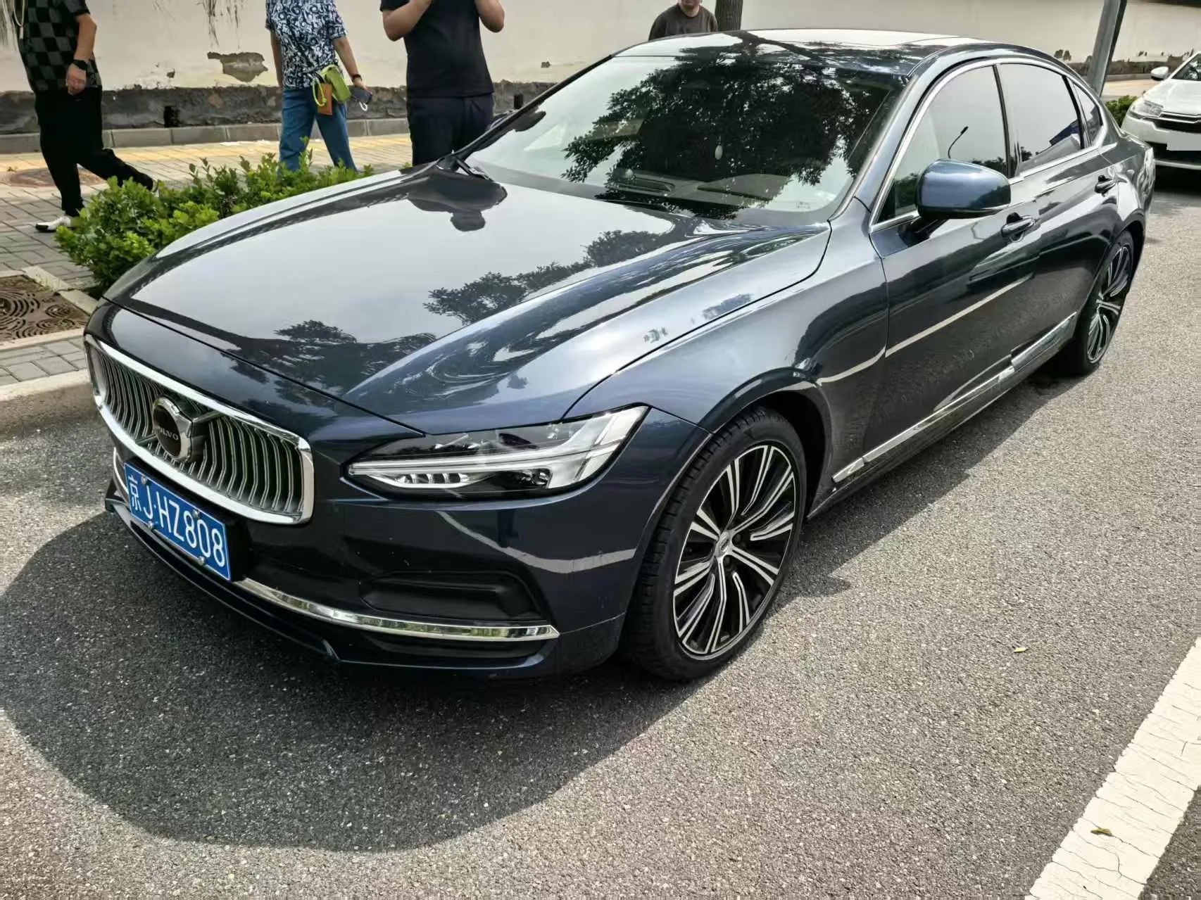 2024 Вольво S90 B5 Надпись Роскошь Версия