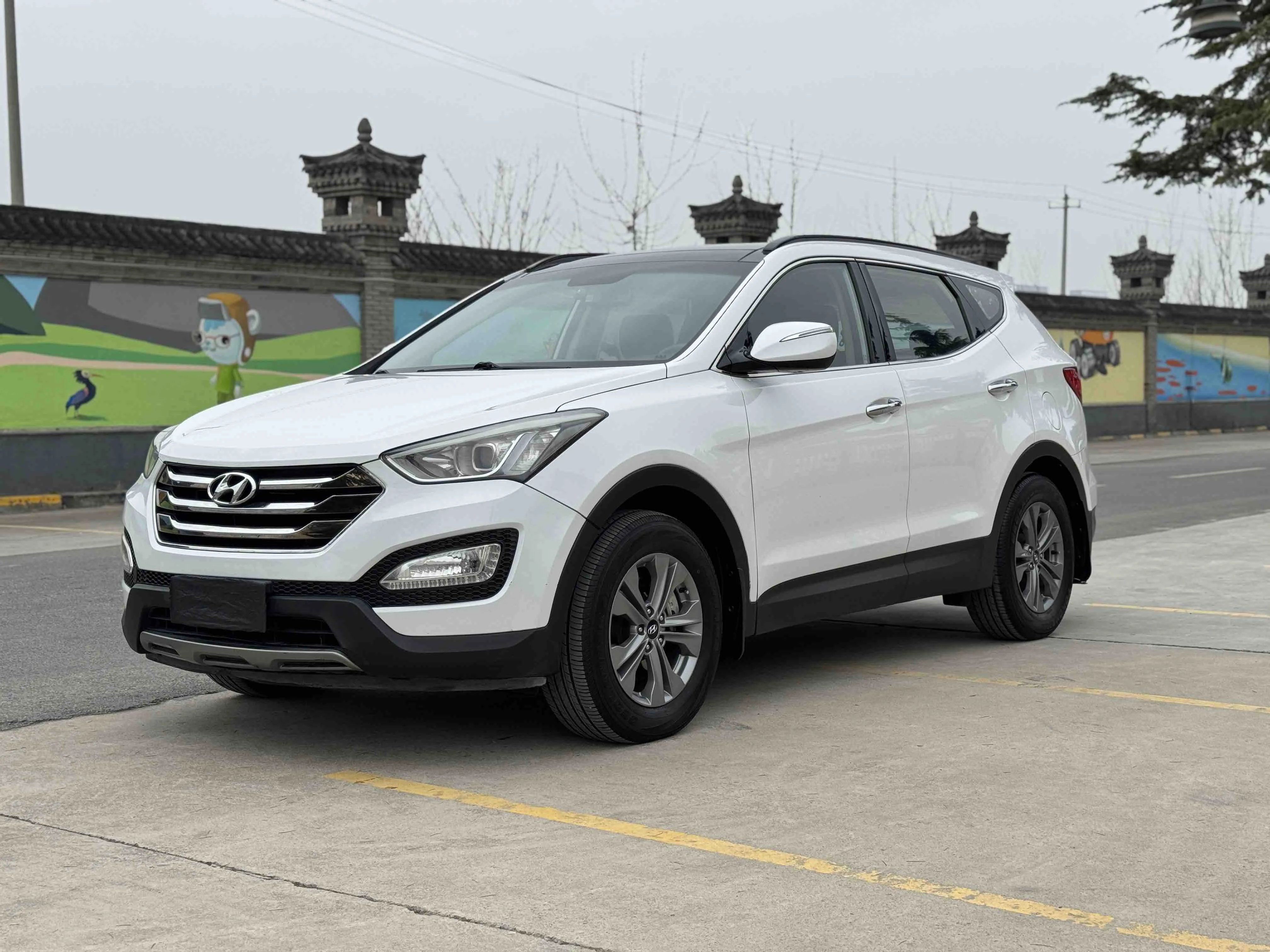 Santa Fe 2013 2.4L Automatic 2WD Smart Edition