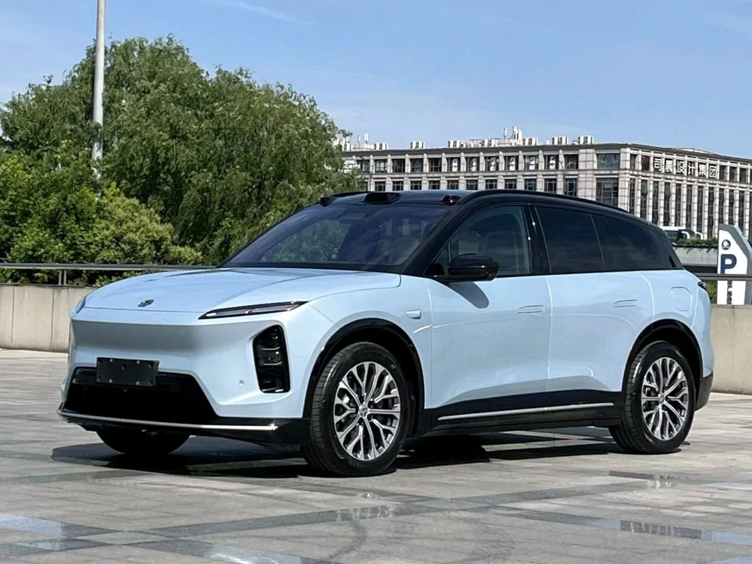 NIO 2025 ES6 75kWh Automatic