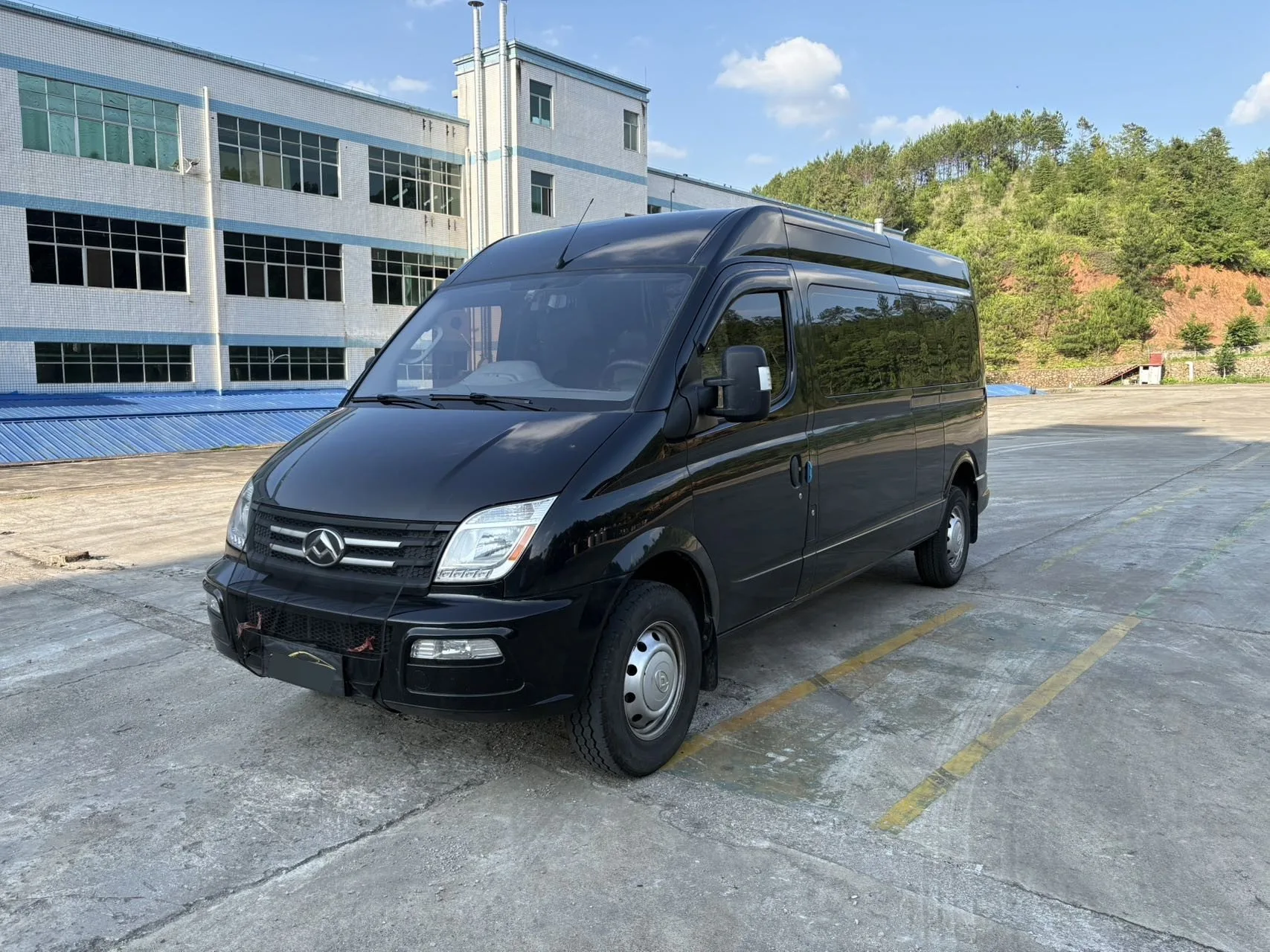 Maxus 2019 V80 PLUS 2.0T Aoyuntong Long Wheelbase High Roof 7-Seater Manual Transmission