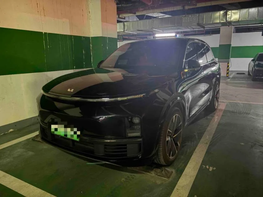 Li Auto 2025 L8 Max Intelligent Renewal Edition Automatic Transmission