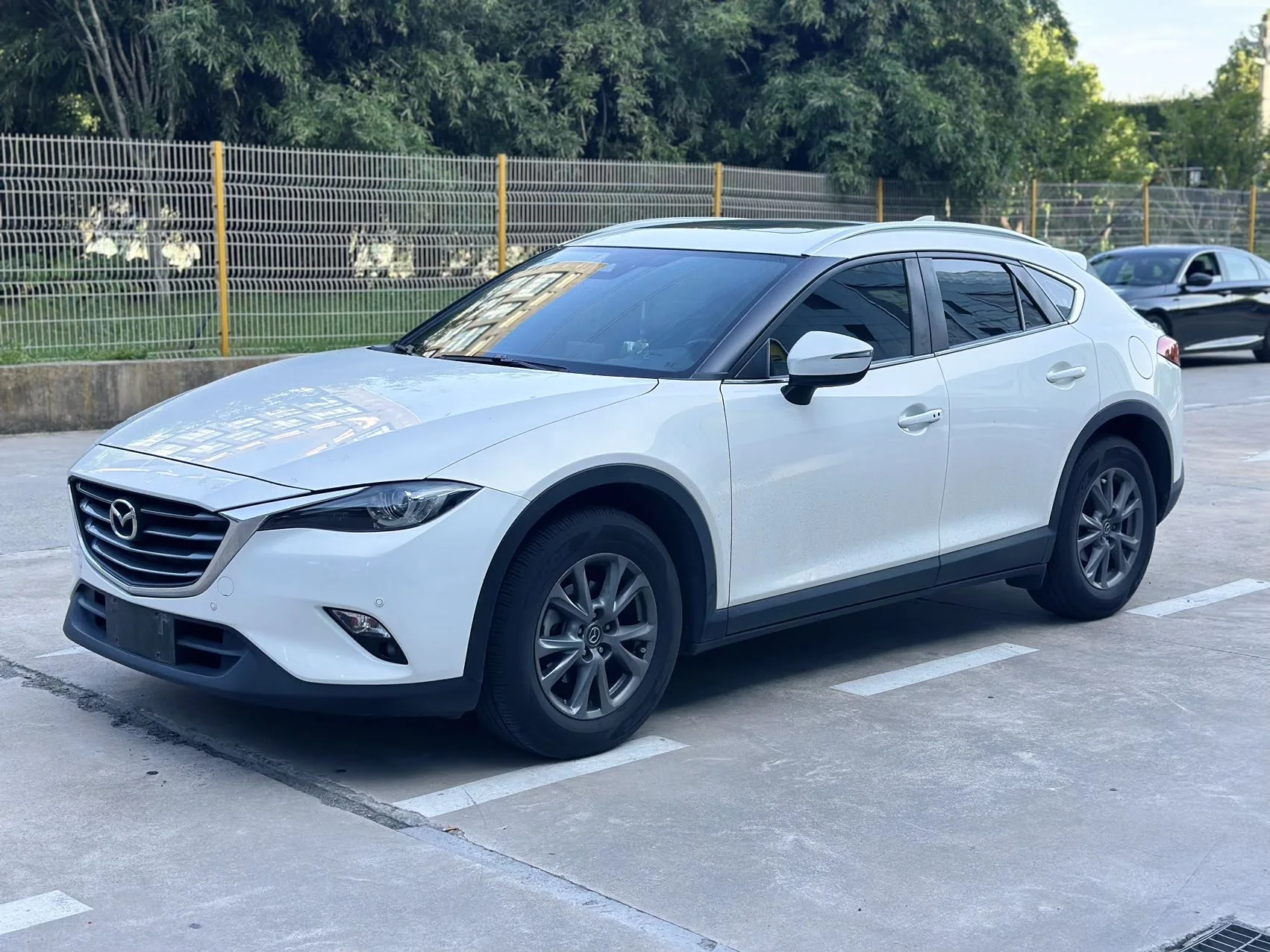 Mazda CX-4 2018 2,0 l Автоматический 2WD Синий Небо Лидерство Версия (Китай МЫ Выбросы «Стандарт»)