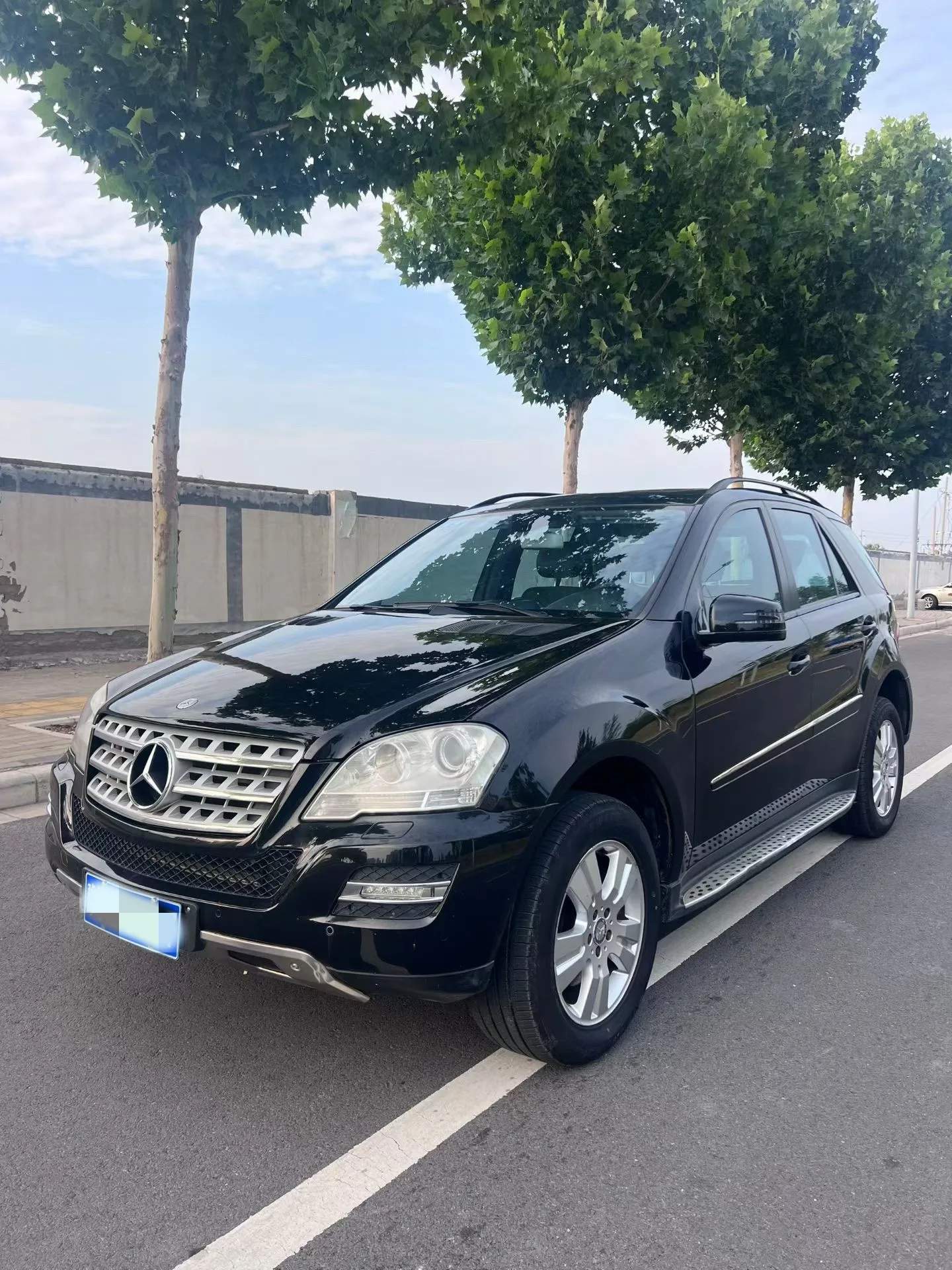 2010 Mercedes-Benz M-Class ML 300 4MATIC