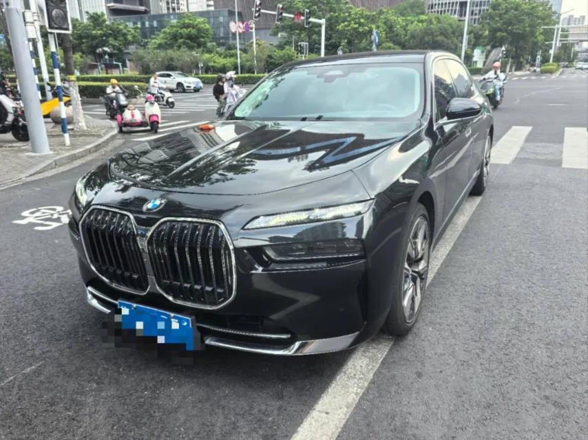 BMW 7 Series (Imported) 2023 Model Year 740Li 48V 3.0T Leading Edition Luxury Package Automatic Transmission