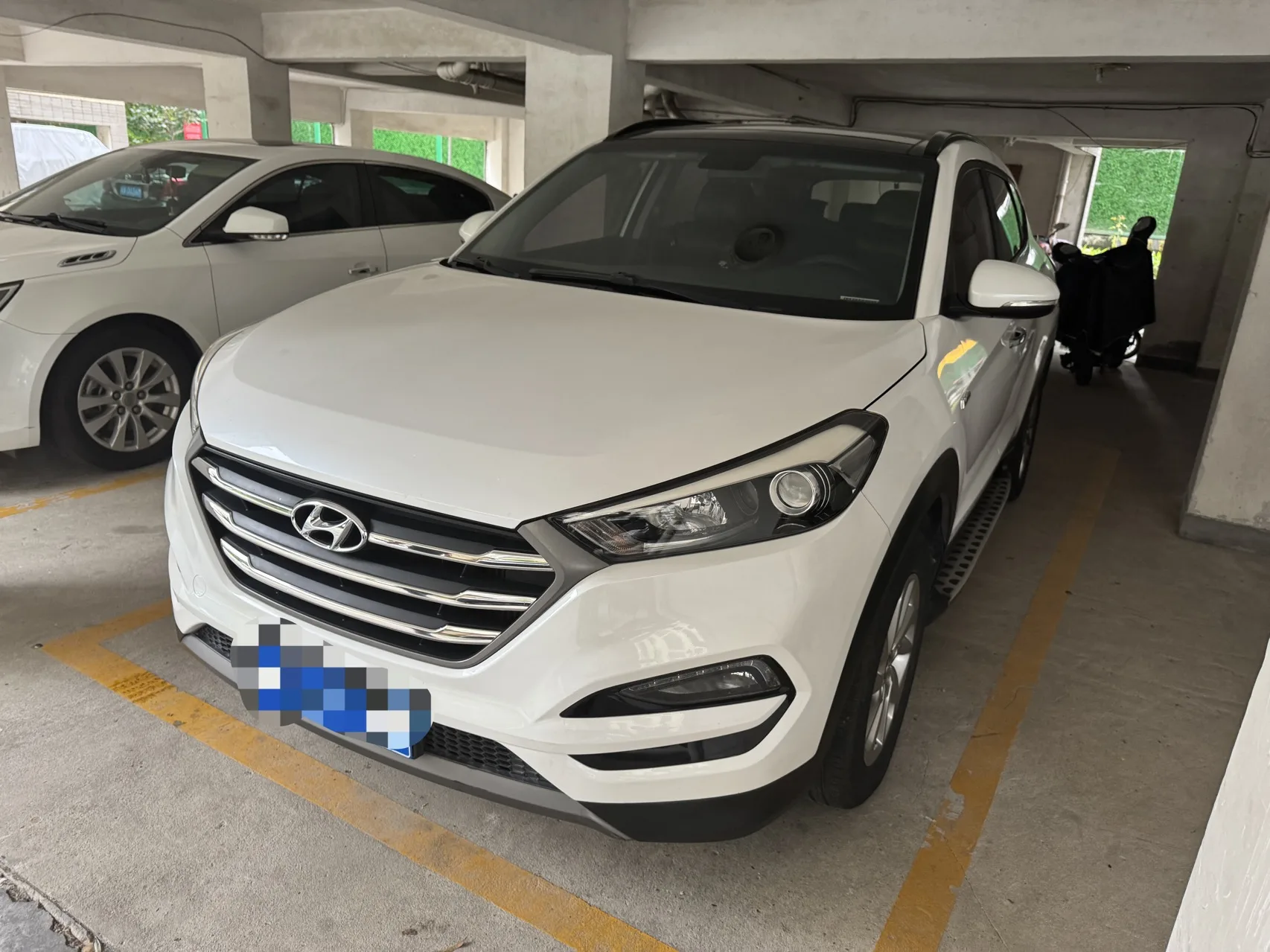Tucson 2015 1.6T Dual-Clutch Two-Wheel Drive Intelligent Model