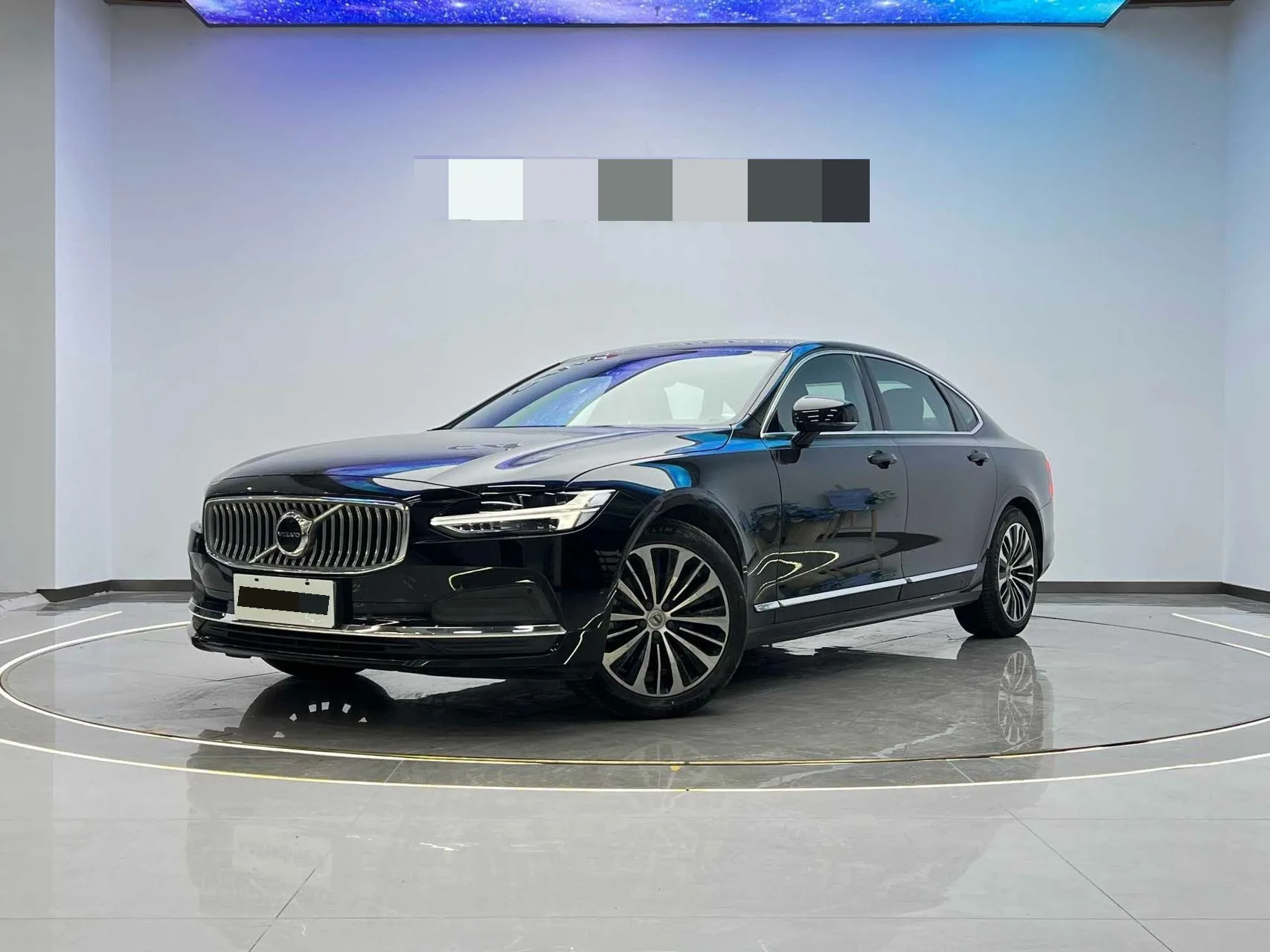 2024 Volvo S90 B5 Smart Luxury Edition