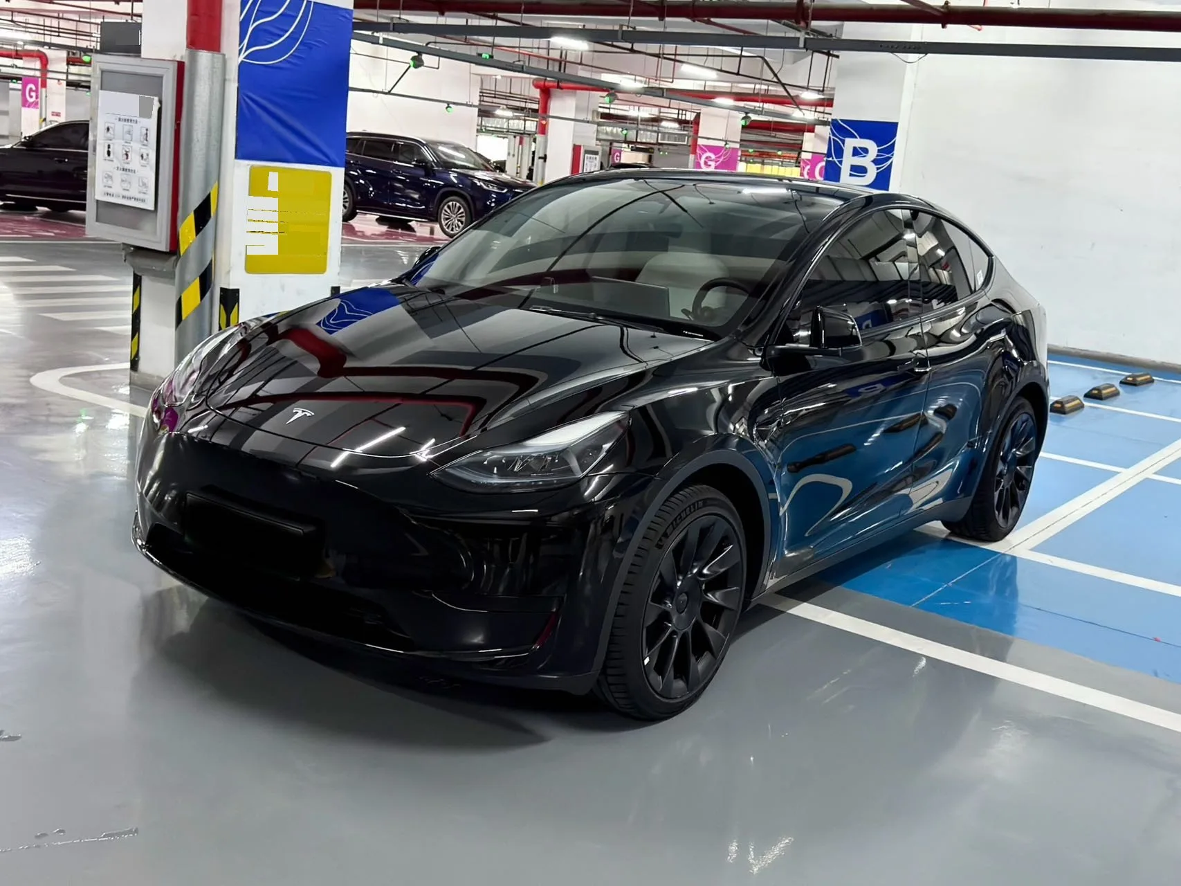 Model Y 2022 Facelift Rear-Wheel Drive Version