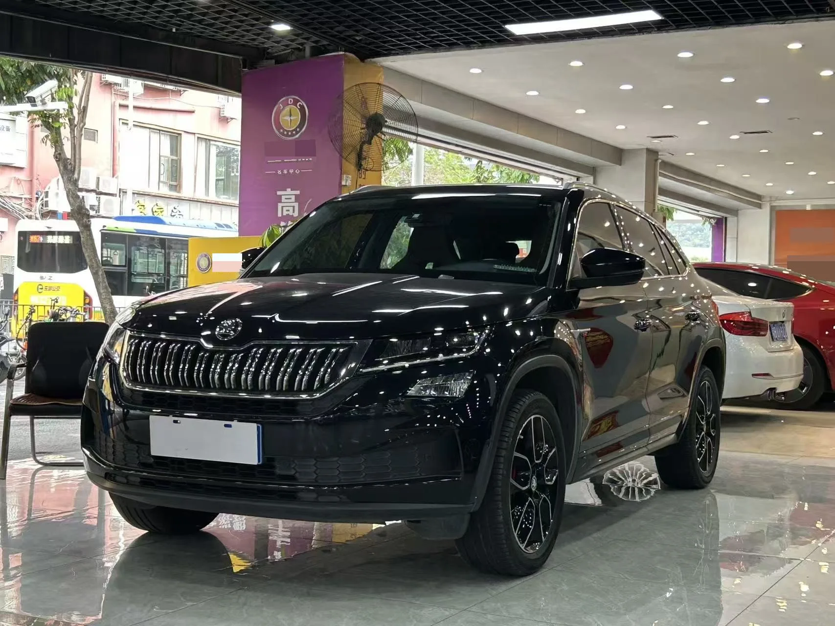 Kodiaq GT 2019 TSI330 2WD Luxury Edition (China V Emission Standard)