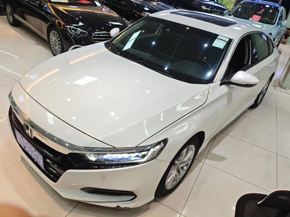 2018 Honda Accord 260TURBO Luxury Edition (China V Emission Standard)