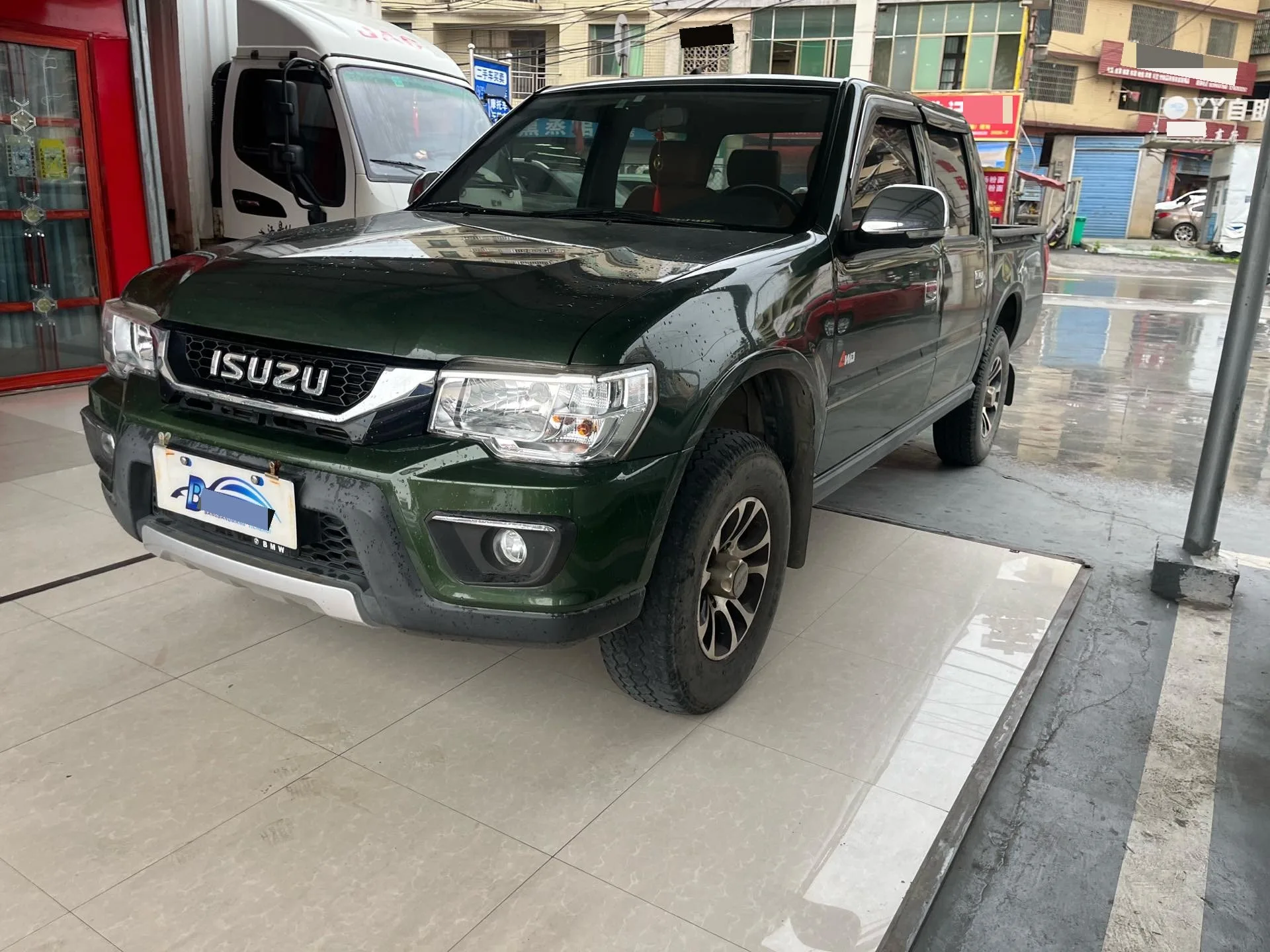 Isuzu 2021 T17 3.0T 4WD Flatbed Truck, Standard Wheelbase, Manual Transmission