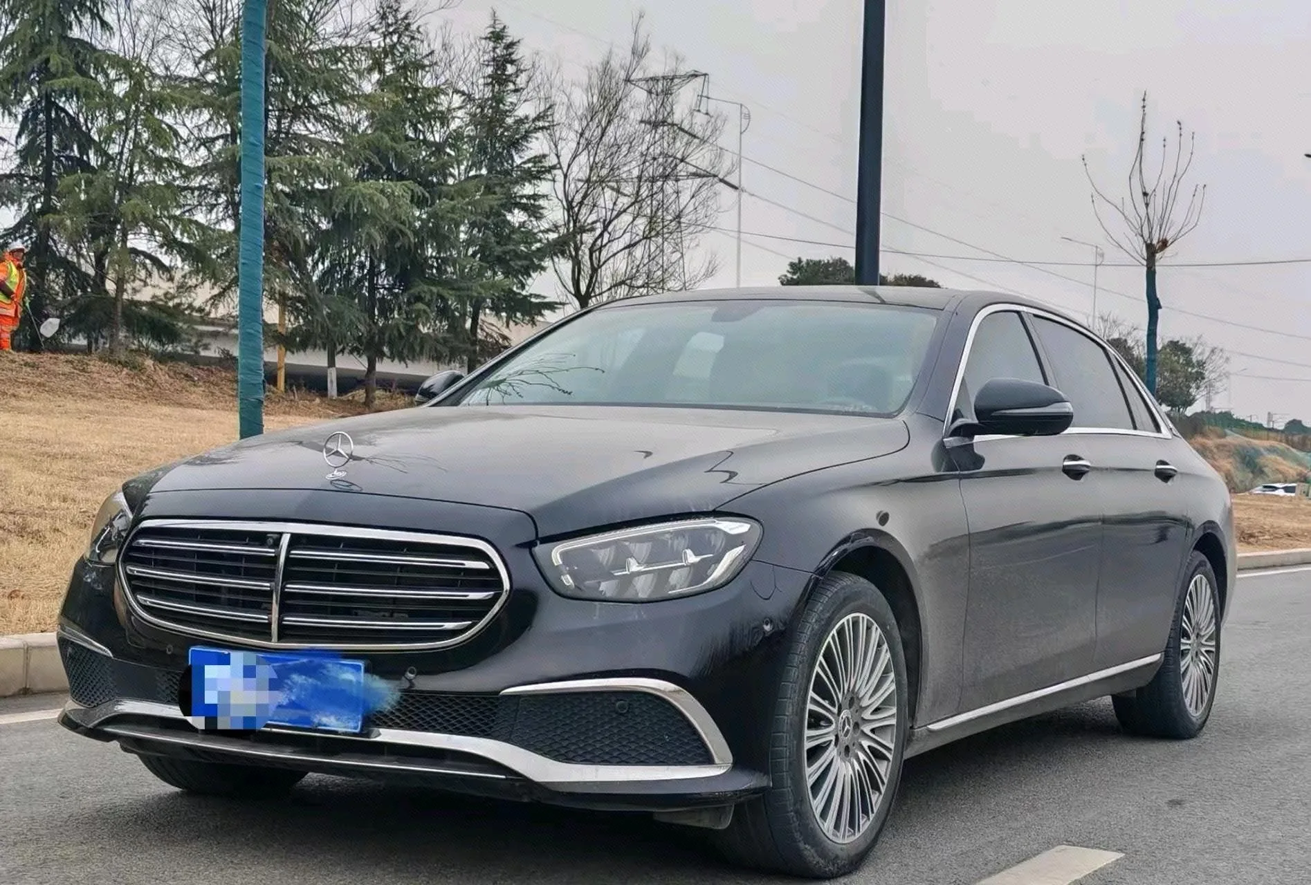 Mercedes-Benz E-Class 2023 E 300 L Fashion Edition