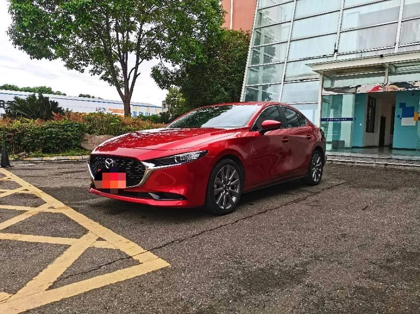 Mazda3 Axela 2021 2.0L Automatic Premium Edition