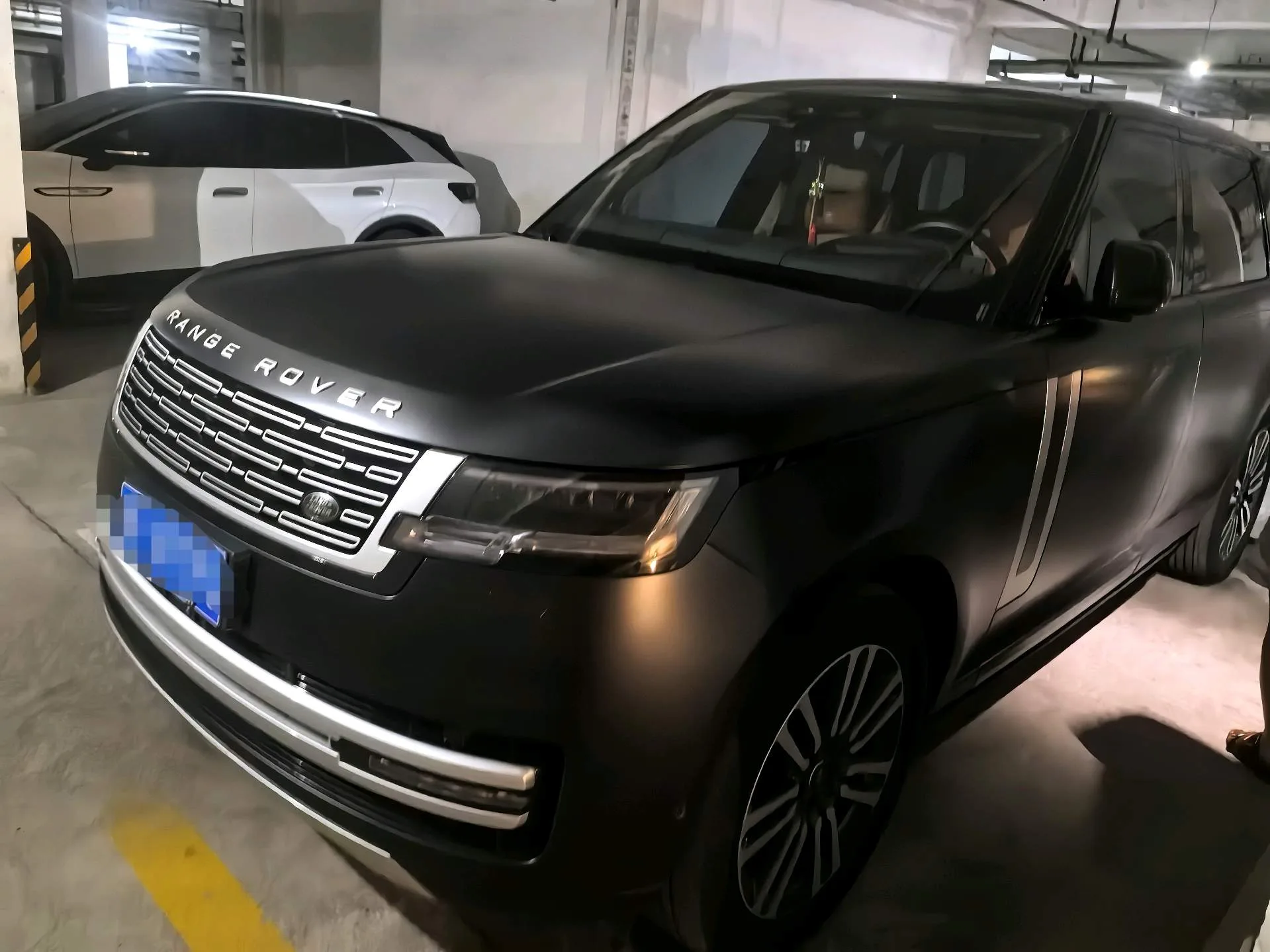 2024 Range Rover 3.0 L6 400PS Autobiography Long Wheelbase